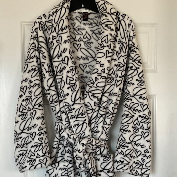 VICTORIA SECRET "Love & Hearts" Women's Short Bathrobe EUC Size M/L/G - Picture 1 of 10